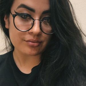 Meet your Posher, Durly